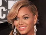 Beyonce’s Side Swept Ponytail at the 2011 MTV Awards